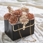 Σύνθεση λουλουδιών Golden Scent