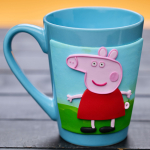 Κούπα Peppa σε φόντο 3d